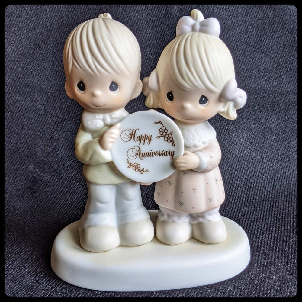 Precious Moments Happy Anniversary